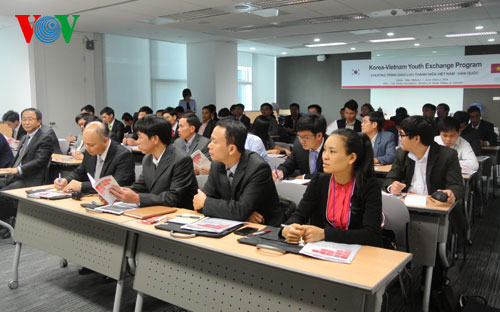 ເພີ່ມທະວີການພົບປະແລກປ່ຽນມິດຕະພາບຊາວຫນຸ່ມຫວຽດນາມແລະສເກົາຫລີ