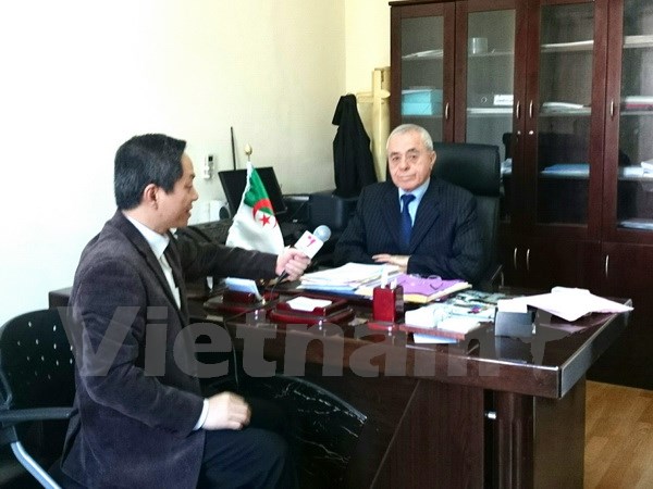 ການພົວພັນມິດຕະພາບຫວຽດນາມ-Algeriaຕ້ອງໄດ້ຮັບການປັບປຸງແລະພັດທະນາຢ່າງບໍ່ຢຸດຢັ້ງ