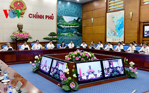 ນາຍົກລັດຖະມົນຕີຫງວຽນເຕີນຢູ້ງ:ຍົກສູງປະສິດທິຜົນແຫຼ່ງເງິນລົງທຶນພາກລັດ