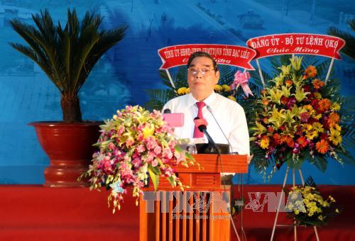 ທົ່ວປະເທດຫວຽດນາມສະເຫລີມສະຫລອງ40ປີແຫ່ງວັນປົດປ່ອຍພາກໃຕ້ຫວຽດນາມ,ໂຮມປະເທດຊາດເປັນເອກະພາບ