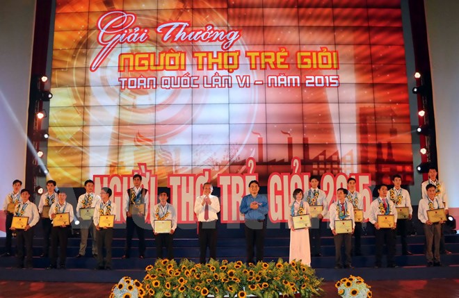 ງານມະໂຫລານ “ນາຍຊາງໜຸ່ມທີ່ເກັ່ງກ້າ” ທົ່ວປະເທດຄັ້ງທີ 6