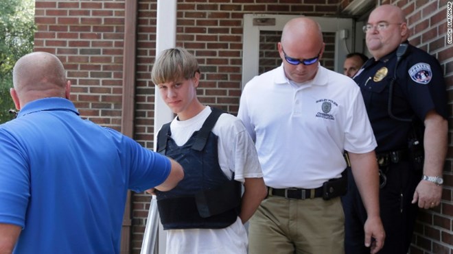 ປະທານາທິບໍດີອາເມລິກາສະແດງຄວາມໂກດຄຽດຕໍ່ເຫດຍິງປືນຢ່າງນອງເລືອດຢູ່Charleston