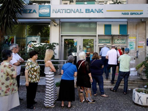 ສະພາແຫ່ງຊາດເກຼັກຮັບຮອງເອົາແຜນປະຕິຮູບແລກເອົາການກູ້ຊ່ວຍ