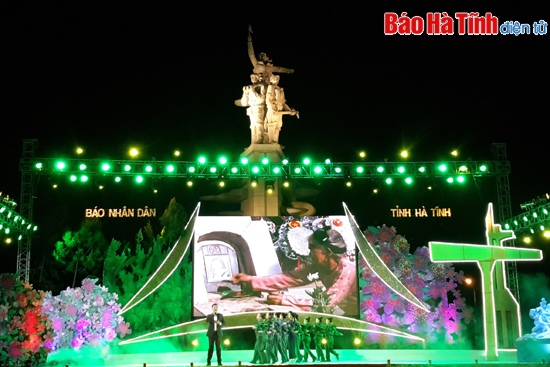 ລາຍການສິລະປະອາໄລຫານັກຮົບເສຍສະຫລະຊີວິດເພື່ອຊາດຢູ່ສາມແຍກດົງລົກ