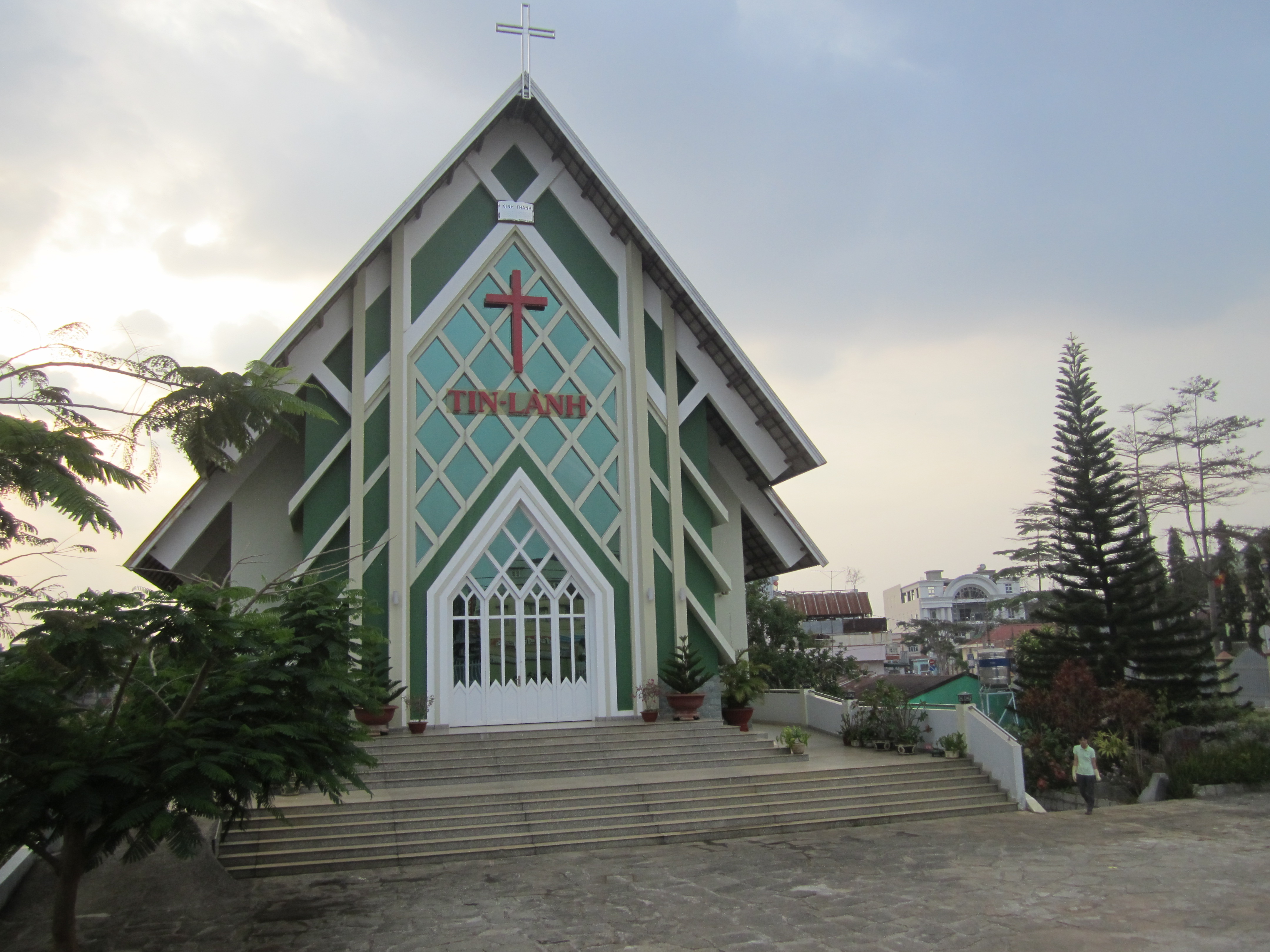 ເຂດໄຕບັກປະຕິບັດຄຳສັ່ງກ່ຽວກັບວຽກງານສາສະຫນາໂປແຕສະຕັງ