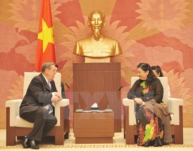 ບັນດາສາສະໜາລ້ວນແຕ່ເຄື່ອນໄຫວປອງດອງໃນປະຊາຄົມບັນດາເຜົ່າຫວຽດນາມ