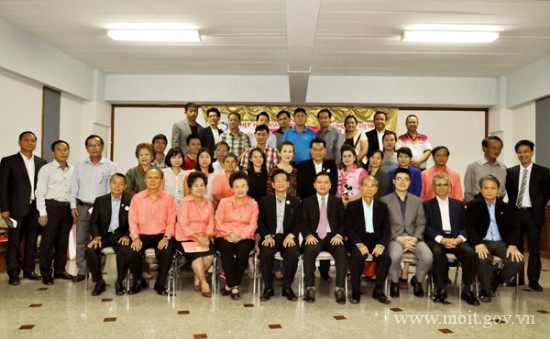 ເຊື່ອມຕໍ່ວິສາຫະກິດຫວຽດນາມ-ໄທ