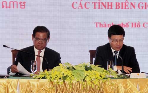 ຊຸກຍູ້ການພົນພັນສາມັກຄີ,ມິດຕະພາບແລະການຮ່ວມມືຮອບດ້ານລະຫວ່າງທ້ອງຖິ່ນຕ່າງໆຢູ່ເຂດຊາຍແດນຫວຽດນາມ-ກຳປູເຈຍ