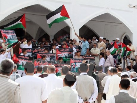 ບັນດາປະເທດບ້ານໃກ້ເຮືອງຄຽງຊອກຫາວິທີການແກ້ໄຂວິກິດການຂອງລີບີ