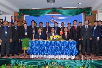 ກອງປະຊຸມຄະນະກຳມະການປະສານງານຮ່ວມຄັ້ງທີ10ເຂດສາມຫລ່ຽມພັດທະນາລາວ-ກຳປຸເຈຍ-ຫວຽດນາມ