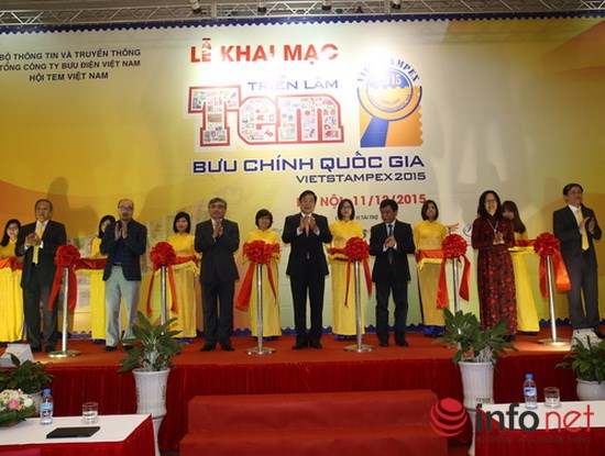 Vietstampex2015-ງານວາງສະແດງສະແຕມໄປສະນີໃຫຍ່ກວ່າມໝູ່ຢູ່ຫວຽດນາມ