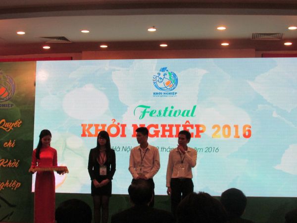 Festivalເລີ່ມອາຊີບ ປີ2016ປຸກລຸກນ້ຳໃຈດຳເນີນທຸລະກິດໃຫ້ຊາວຫນຸ່ມ,ນັກສຶກສາ