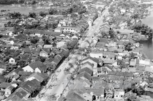 ເພື່ອນມິດສາກົນຕີລາຄາສູງຜົນງານປ່ຽນໃໝ່ຂອງຫວຽດນາມ