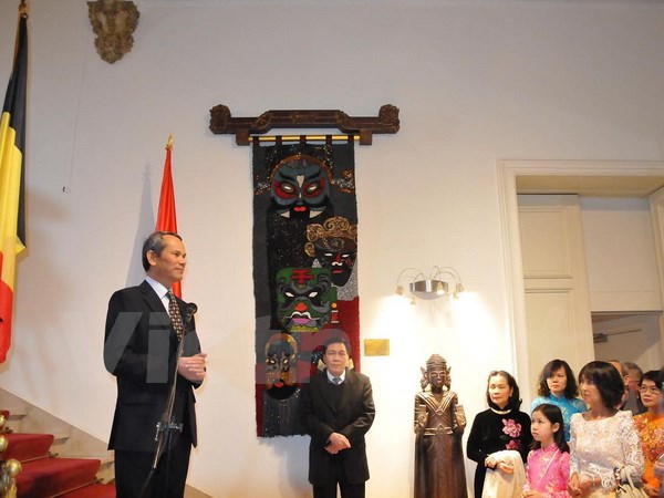 ສະຖານທູດຫວຽດນາມຢູ່ຫລາຍປະເທດຈັດຕັ້ງລາຍການຕ້ອນຮັບບຸນເຕັດປີວອກ2016