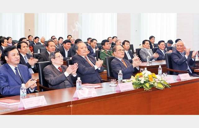 ສະເຫລີມສະຫລອງ70ປີແຫ່ງວັນສ້າງຕັ້ງກຳມາທິການກົດໝາຍຂອງສະພາແຫ່ງຊາດ