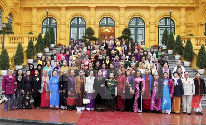 ການເຄື່ອນໄຫວຫລາຍຢ່າງເນື່ອງໃນໂອກາດສະເຫລີມສະຫລອງວັນແມ່ຍິງສາກົນ8/3