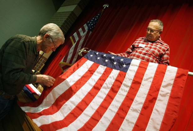 ການເລືອກຕັ້ງຢູ່ອາເມລິກາປີ2016:ສະມາຊິກສະພາສູງTed Cruzຍາດໄດ້ຮັບໄຊຊະນະທີ່Kansas