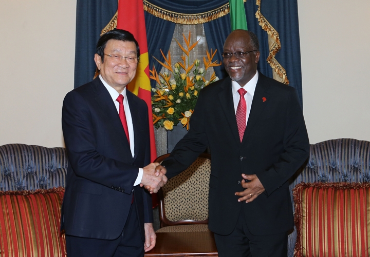 ປະທານປະເທດເຈືອງເຕີນຊາງພົບປະເຈລະຈາກັບປະທານາທິບໍດີຕານຊານີ