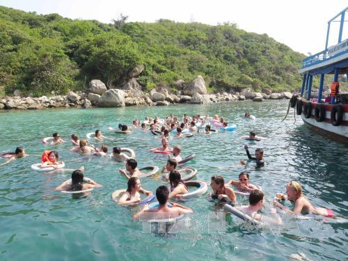 ເປີດຂາຍລາຍການທ່ອງທ່ຽວນັບພັນລາຍການດ້ວຍລາຄາຖືກ