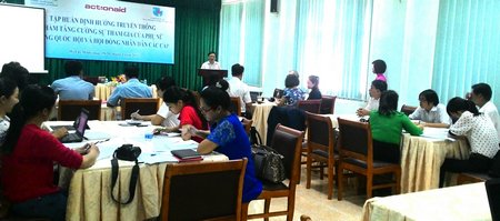 ສື່ສານປະກອບສ່ວນເພີ່ມທະວີການເຂົ້າຮ່ວມຂອງແມ່ຍິງໃນສະພາແຫ່ງຊາດແລະສະພາປະຊາຊົນ