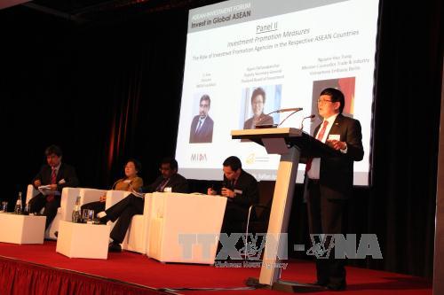 ຫວຽດນາມເປັນປະທານຮ່ວມຈັດຕັ້ງກອງປະຊຸມສຳມະນາການລົງທຶນອາຊຽນຢູ່ເຢຍລະມັນ