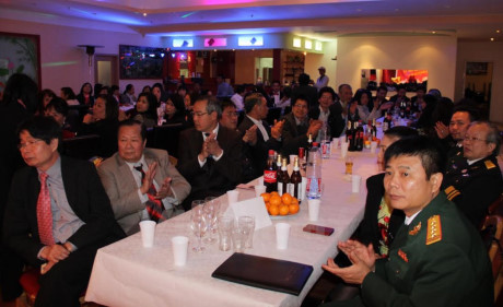 ປະຊາຄົມຊາວຫວຽດນາມຢູ່ເຢຍລະມັນສະເຫຼີມສະຫຼອງ 41 ປີ ແຫ່ງວັນປົດປ່ອຍພາກໃຕ້