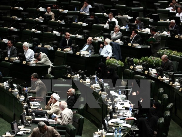 ສະພາແຫ່ງຊາດຊຸດໃໝ່ຂອງອີຣານປະຊຸມວາລະທຳອິດ