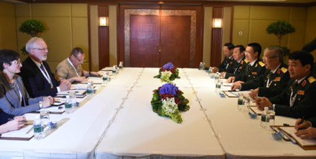 ຫວຽດນາມຕັ້ງຫນ້າເຈລະຈາສອງຝ່າຍເພື່ອເພີ່ມທະວີຄວາມໝັ້ນຄົງຂອງພາກພື້ນ