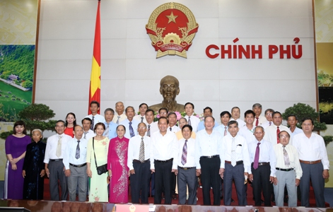 ລັດຖະບານຍາມໃດກໍ່ເອົາໃຈໃສ່,ເບິ່ງແຍງດູແລບັນດາຜູ້ປະສົບເຄາະຮ້າຍຈາກທາດພິດສີສົ້ມ/ດີໂດຊີນ