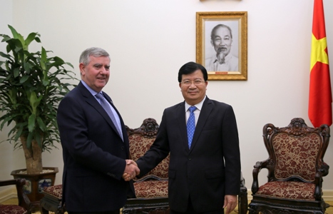 ຫວຽດນາມຍາມໃດກໍ່ສ້າງເງື່ອນໄຂໃຫ້ບັນດາບຸກຄົນ,ວິສາຫະກິດດຳເນີນທຸລະກິດຢູ່ຫວຽດນາມ