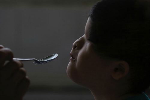 ຮ່ວມແຮງຮ່ວມໃຈ ບັນເທົ່າຄວາມເຈັບປວດໃຫ້ແກ່ ຜູ້ຮັບເຄາະຮ້າຍຈາກທາດພິດສີສົ້ມ/ດີໂອຊິນ