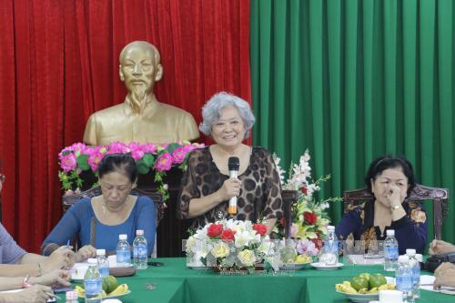 ສະໜັບສະໜູນທ່ານ​ນາງເຈີ່ນ​ໂຕ໋ງາ​ໃນ​ການ​ຕໍ່ສູ້​ເພື່ອ​ຜູ້​ປະສົບ​ເຄາະ​ຮ້າຍ​ຈາກ​ທາດ​ພິດ​ສີ​ສົ້ມຫວຽດນາມ